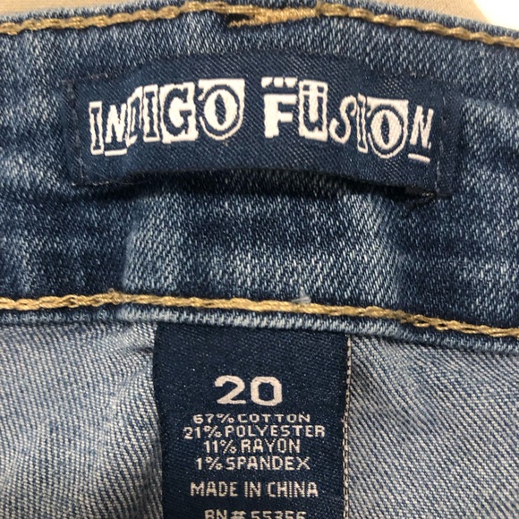 Indigo Fusion Distressed High Waisted Ankle Jeans size 20 stretch jeans - Picture 3 of 5